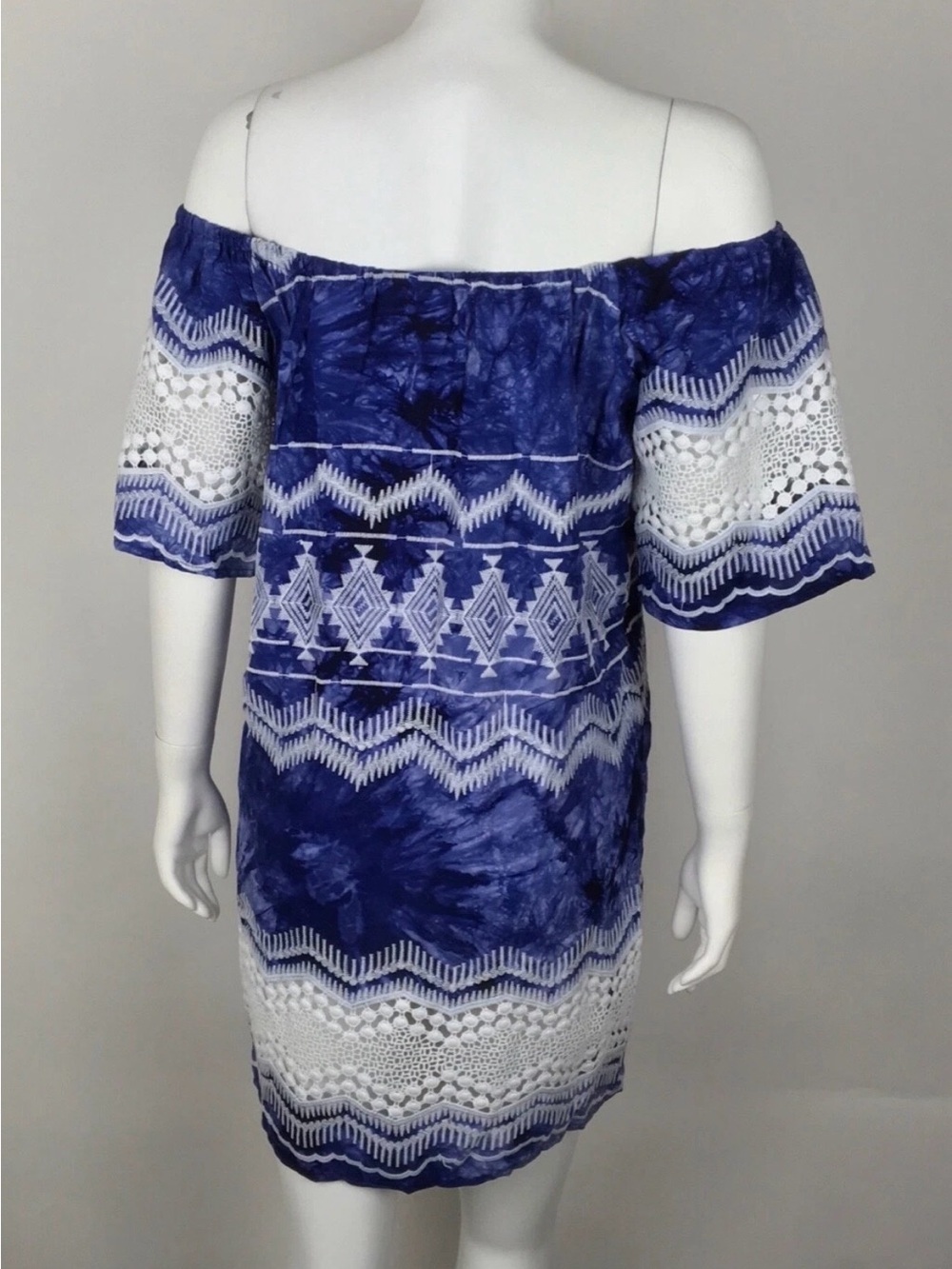 La Blanca Blue Tie-Dye Off-Shoulder Crochet Trim Dress/cover-up - Picture 3 of 5